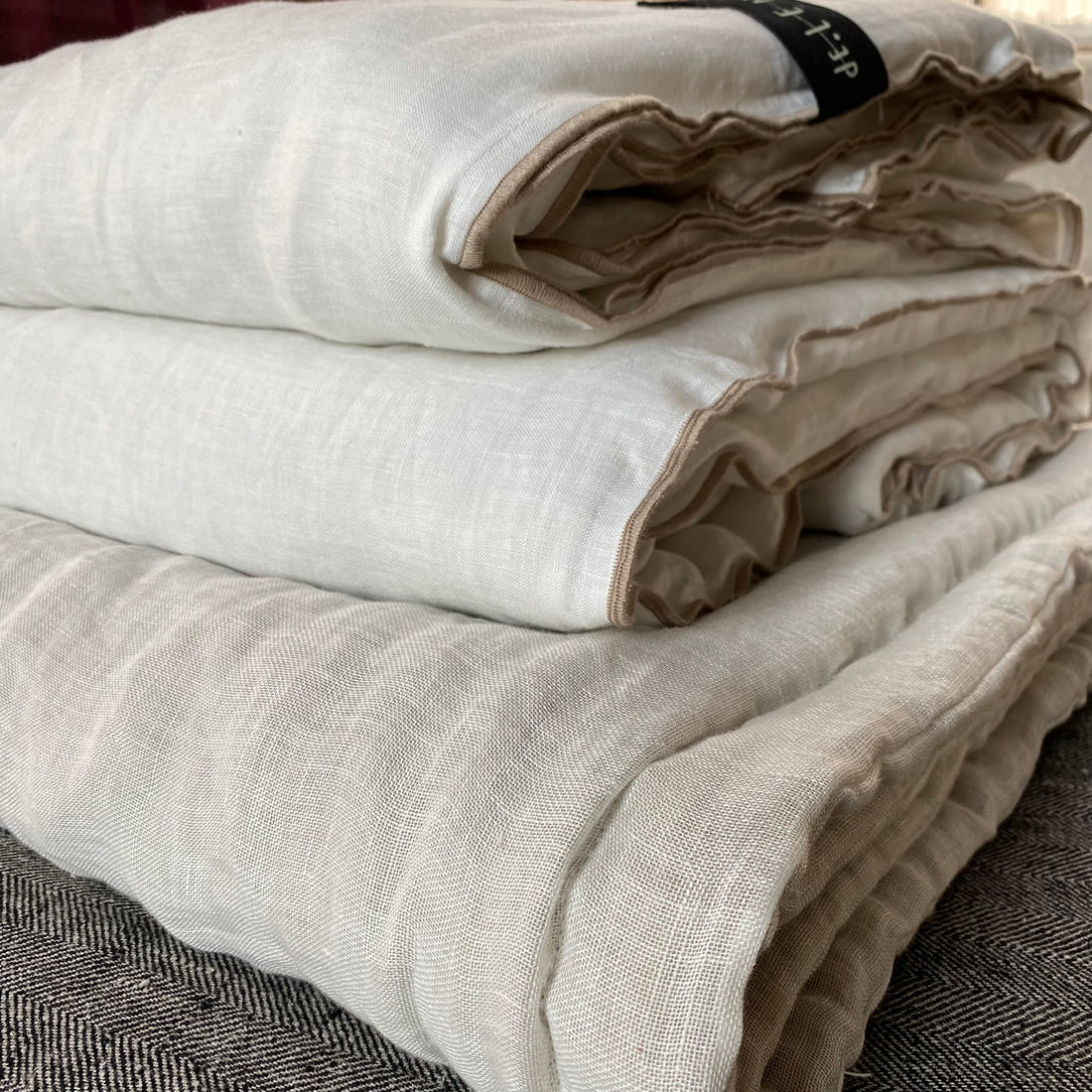 Edredón para pie de cama relleno de lino