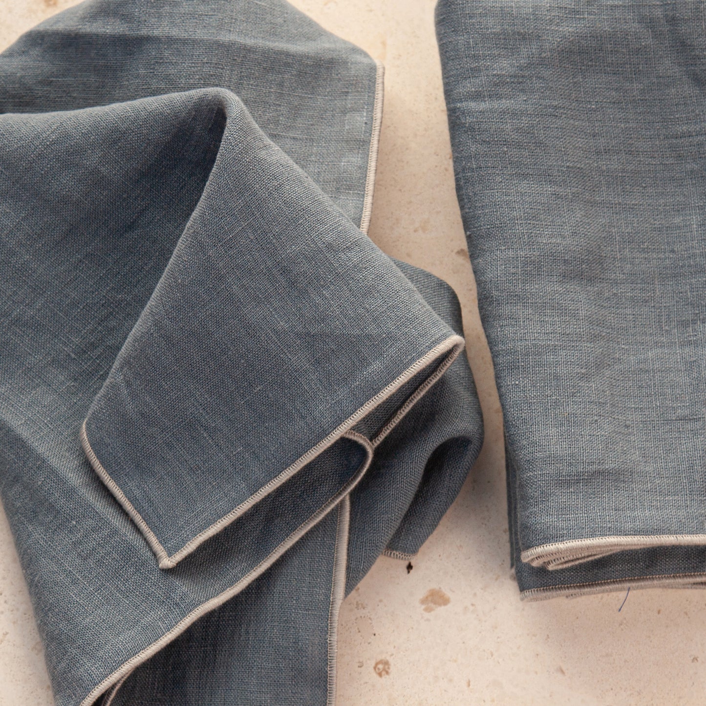 Linen napkins with hemstitch