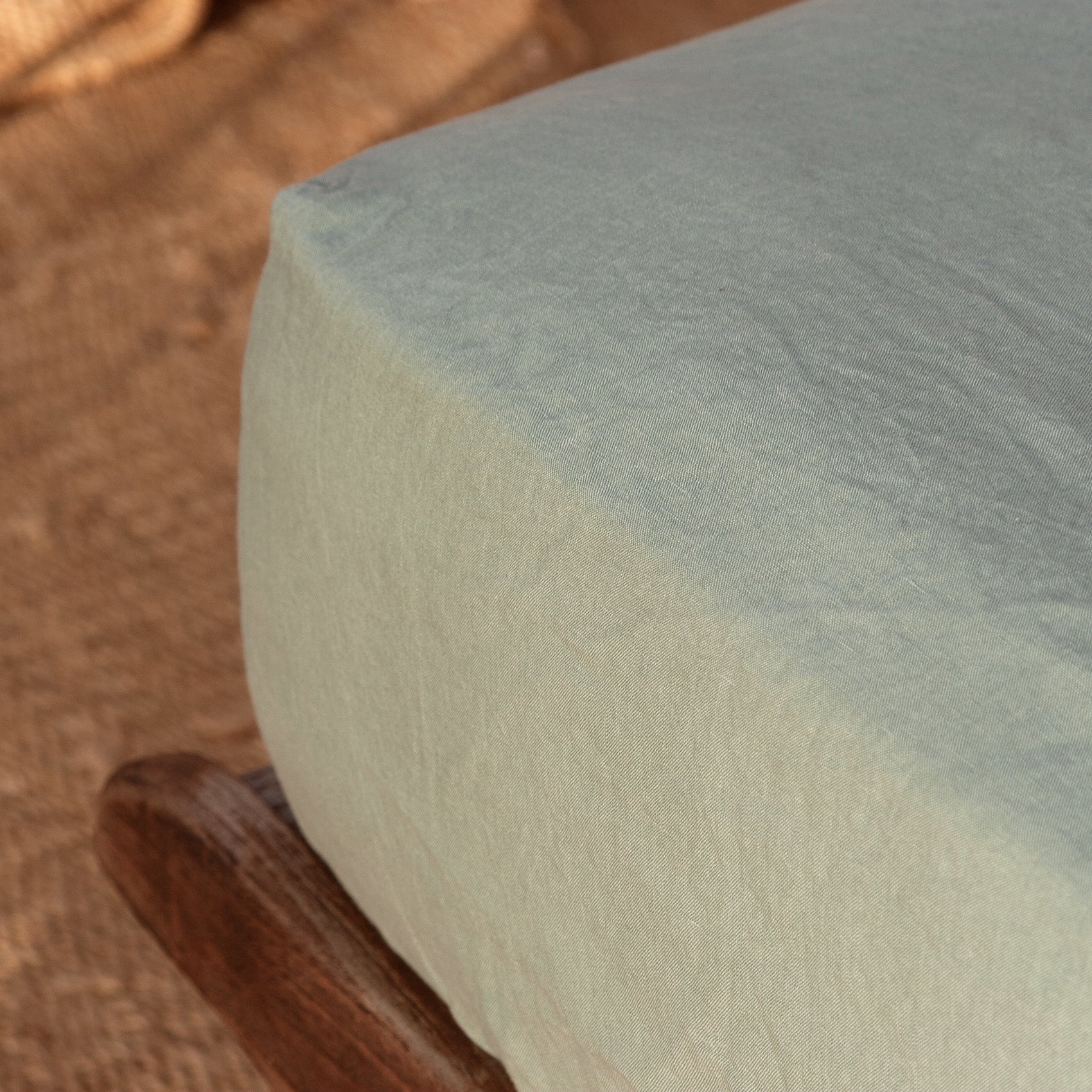 LAUREL green fitted sheet-170gr/m2