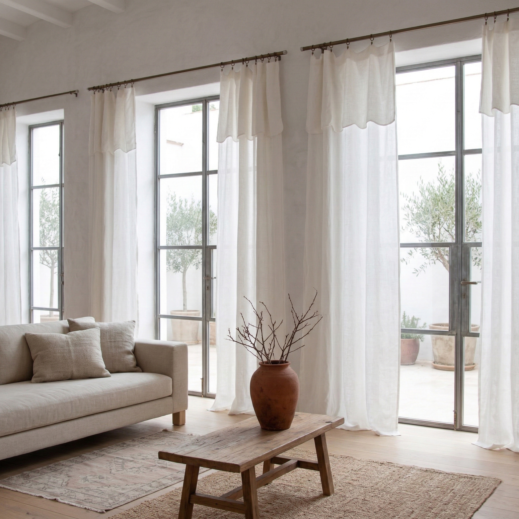 Cortina de lino lavado modelo Olivia Blanco 170gr, privacidad total y caída espectacular. Confeccionada artesanalmente por dELENZO