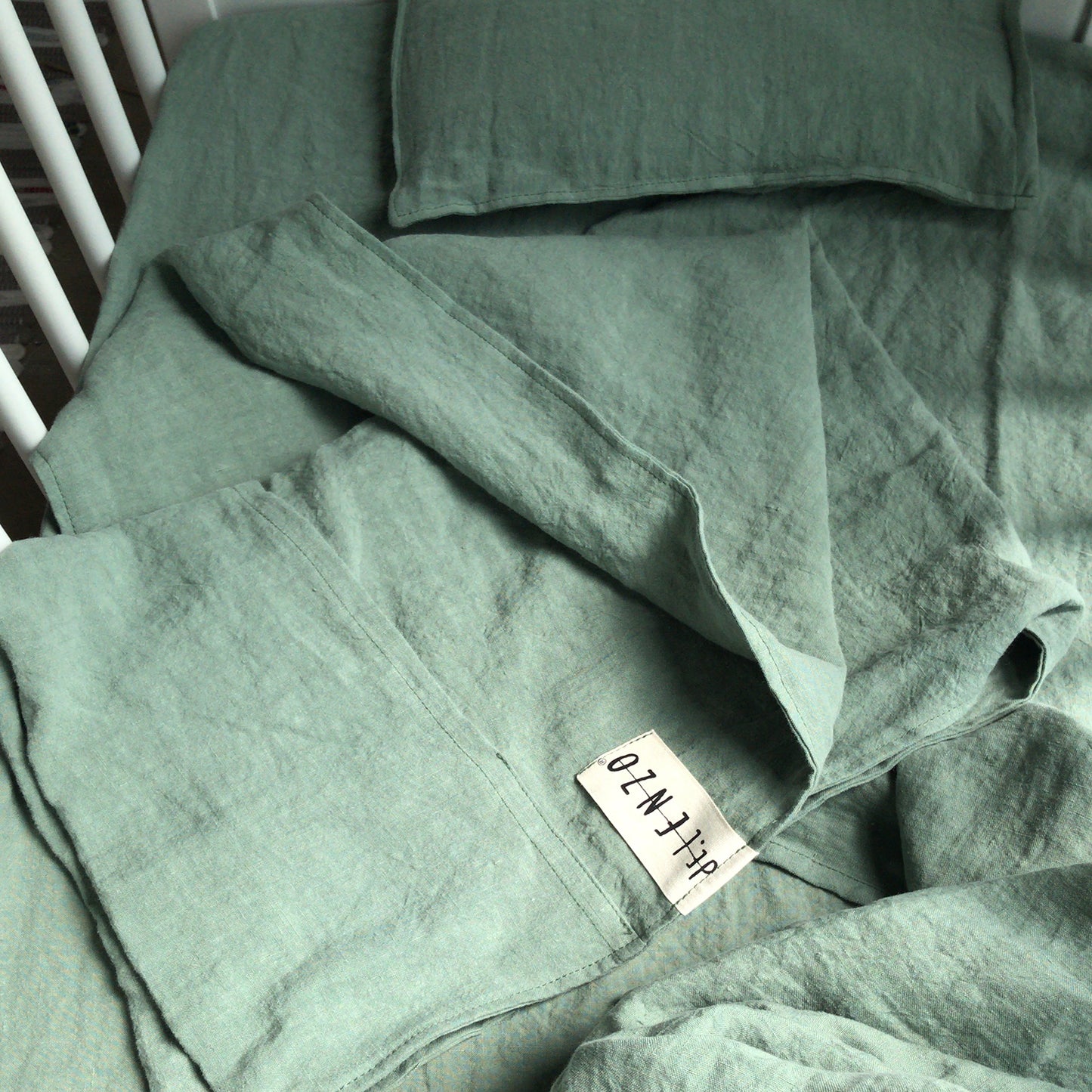 Juego de sábanas mini cuna MAFALDA