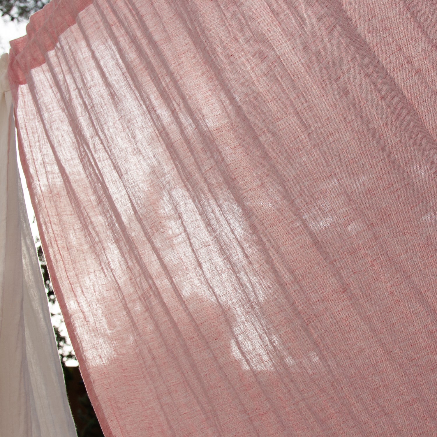 cortina-lino-color-rosa- delenzo-150gr-m2