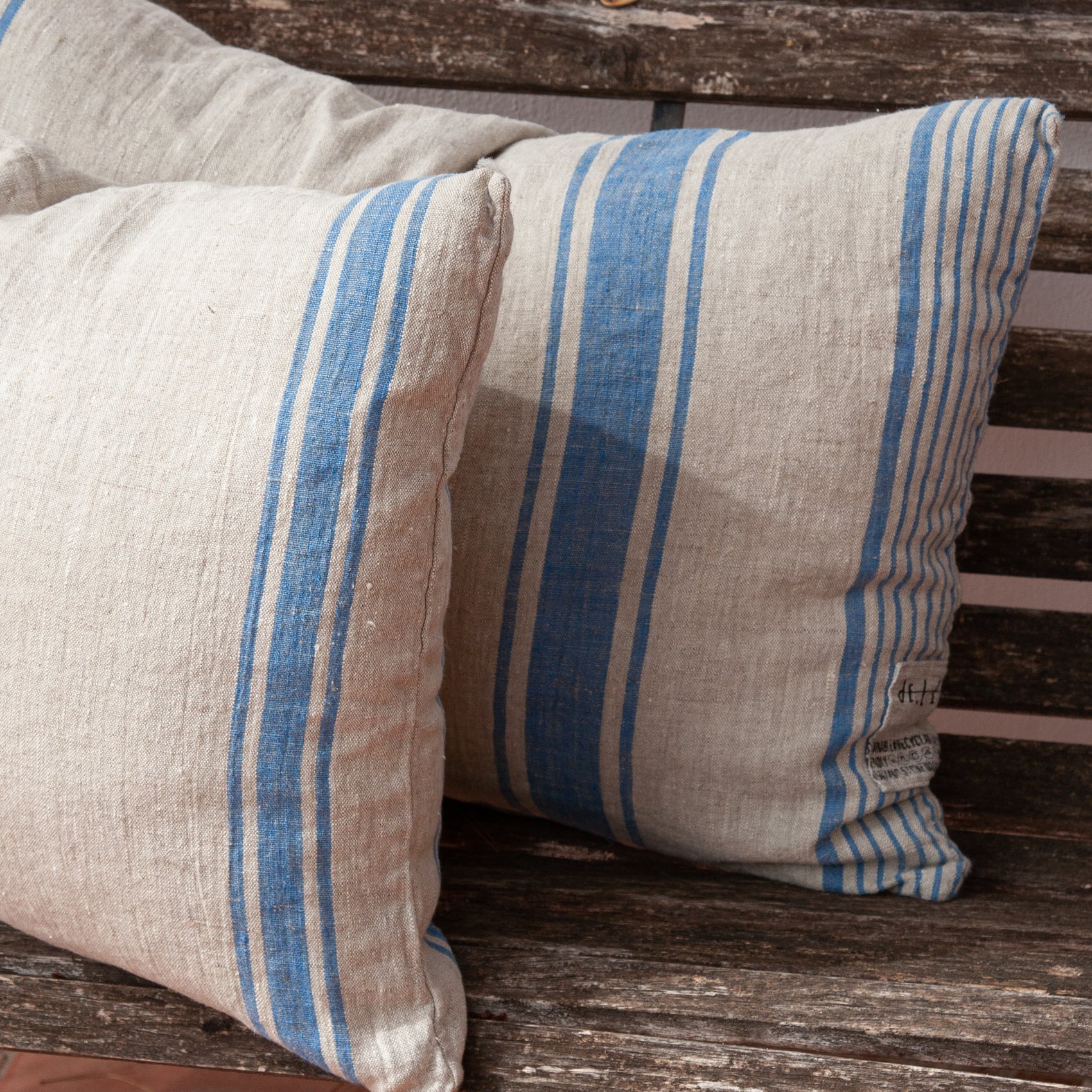 Cojín menorca 50x75cm - dE.LENZO