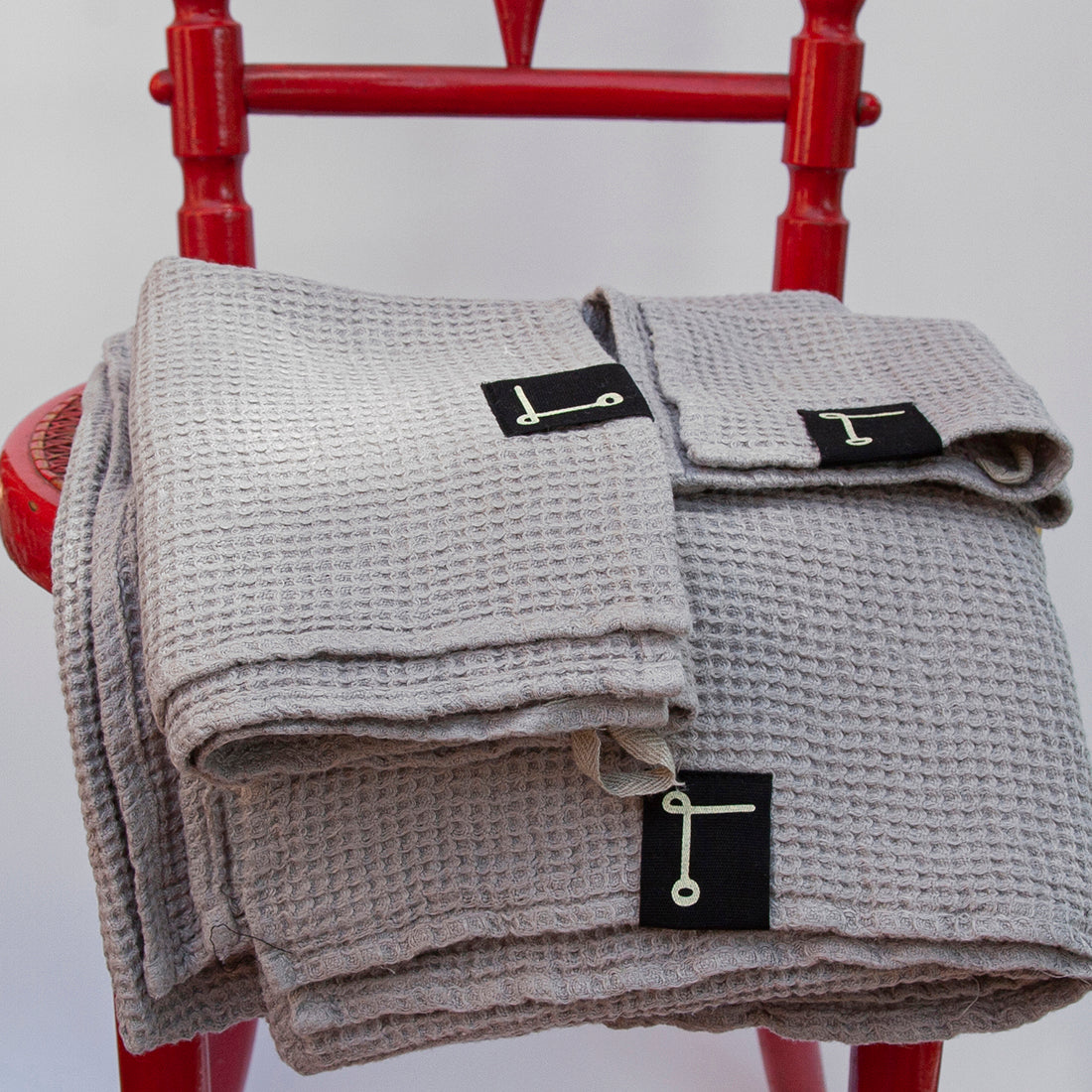 Juego de toallas gofre de lino GRIS PERLA - dE.LENZO