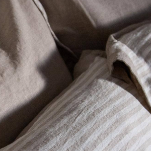 Ventajas y beneficios de dormir con una funda de almohada de lino