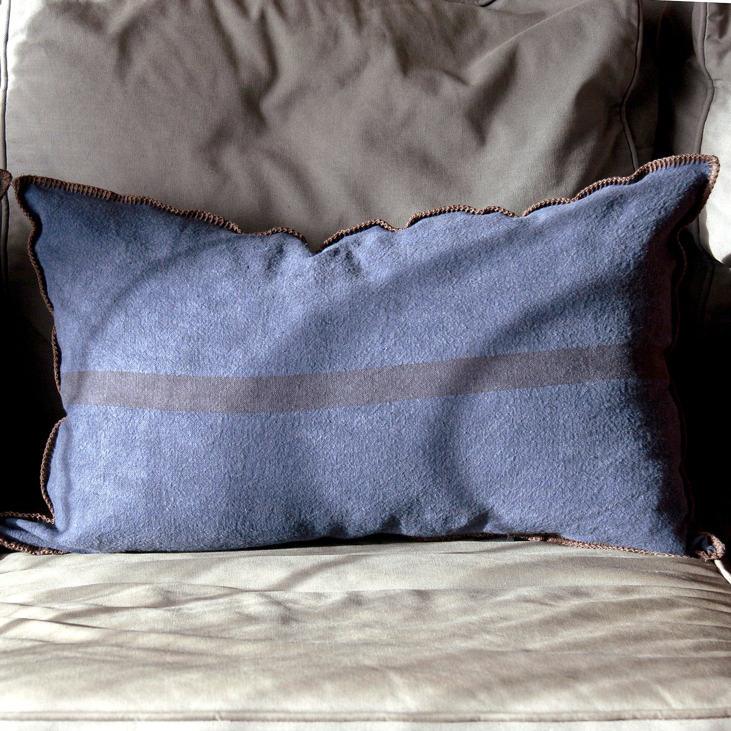 Terra linen cushion