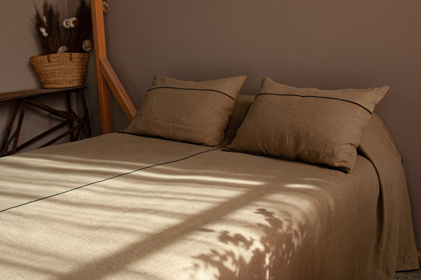 CLASSIC GREY CLASSIC washed linen bedspread and plaid