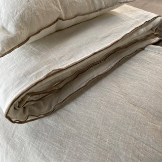 Edredón de pie de cama con lino o lana