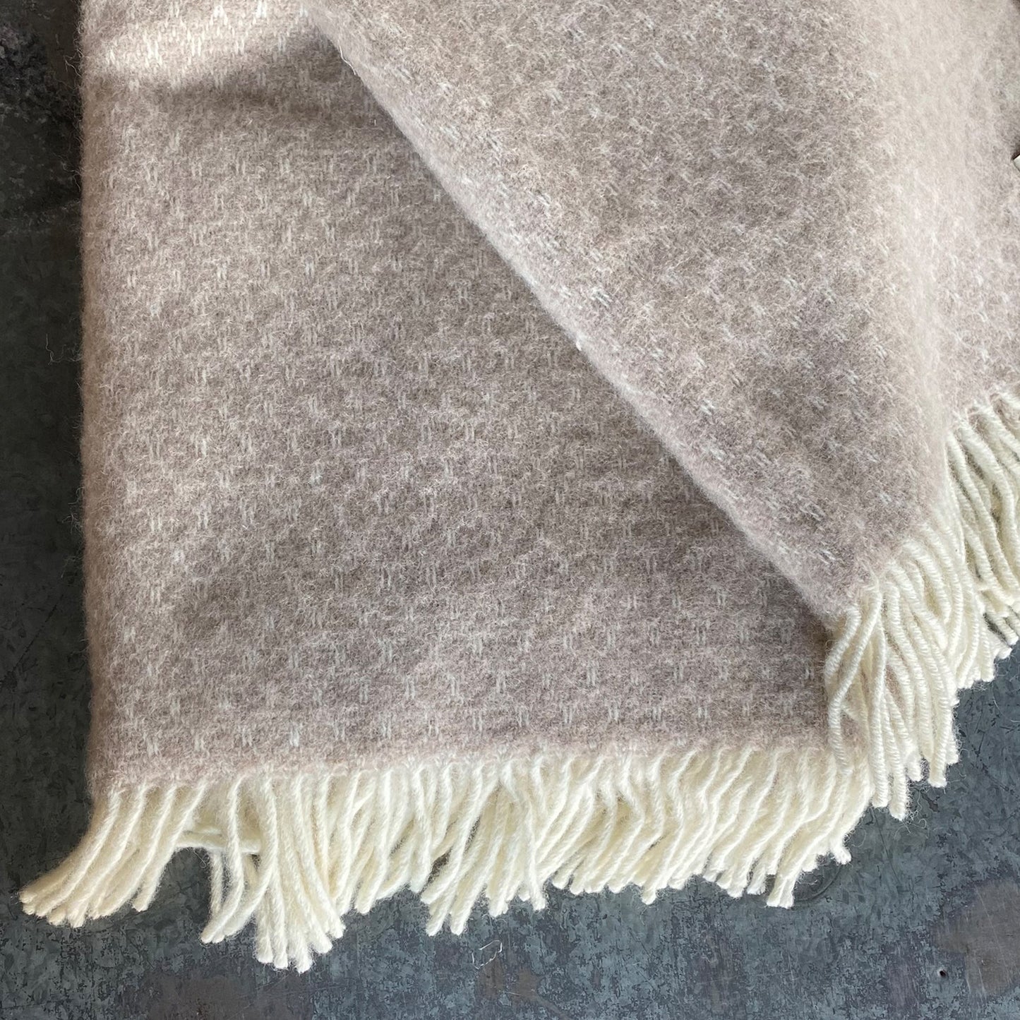 100% Virgin Australian wool blankets