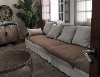 Manta para sofá, de lino, de color Terracota.