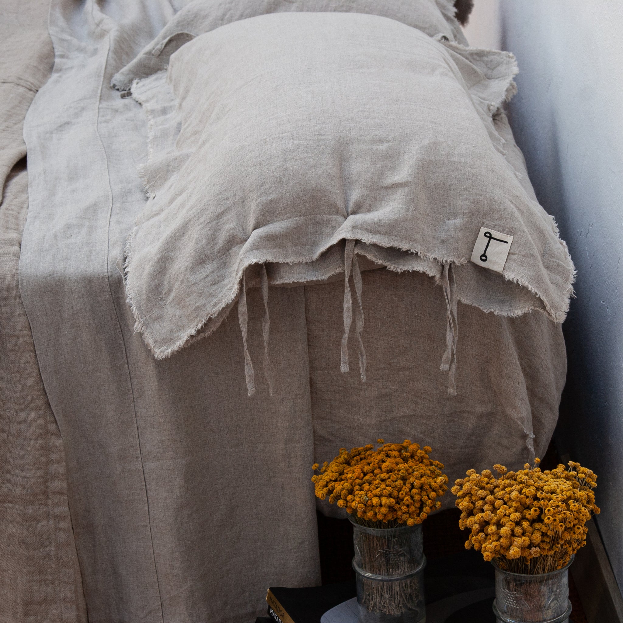 Fundas de almohada con lazos; de lino natural