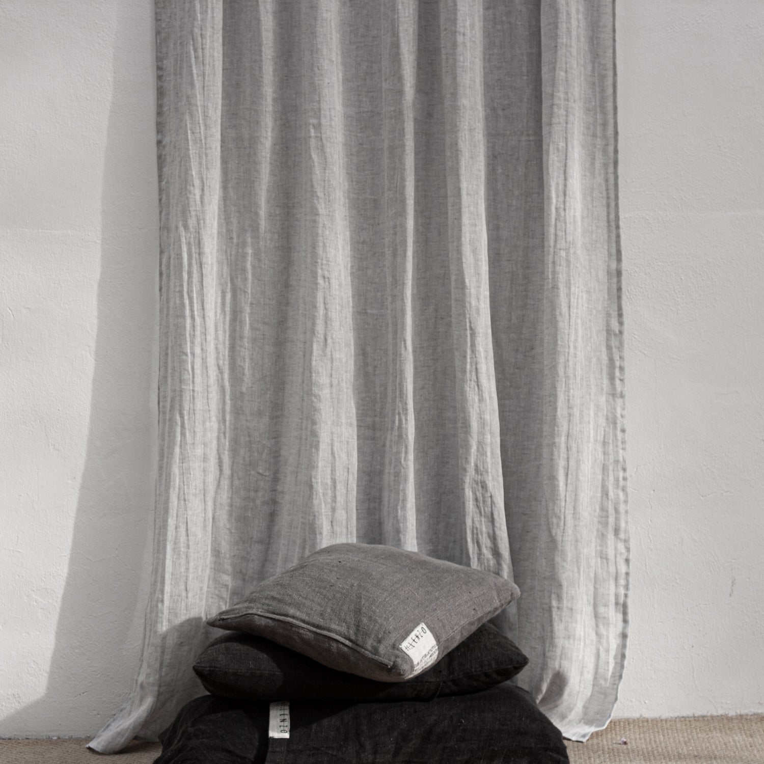 cortina-lino-color-gris-melange-delenzo-150gr-m2