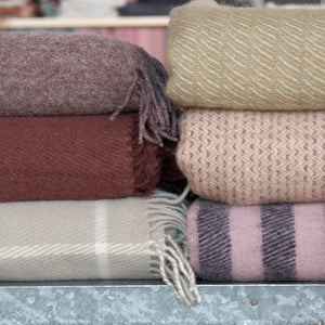 Conjunto de mantas de lana virgen