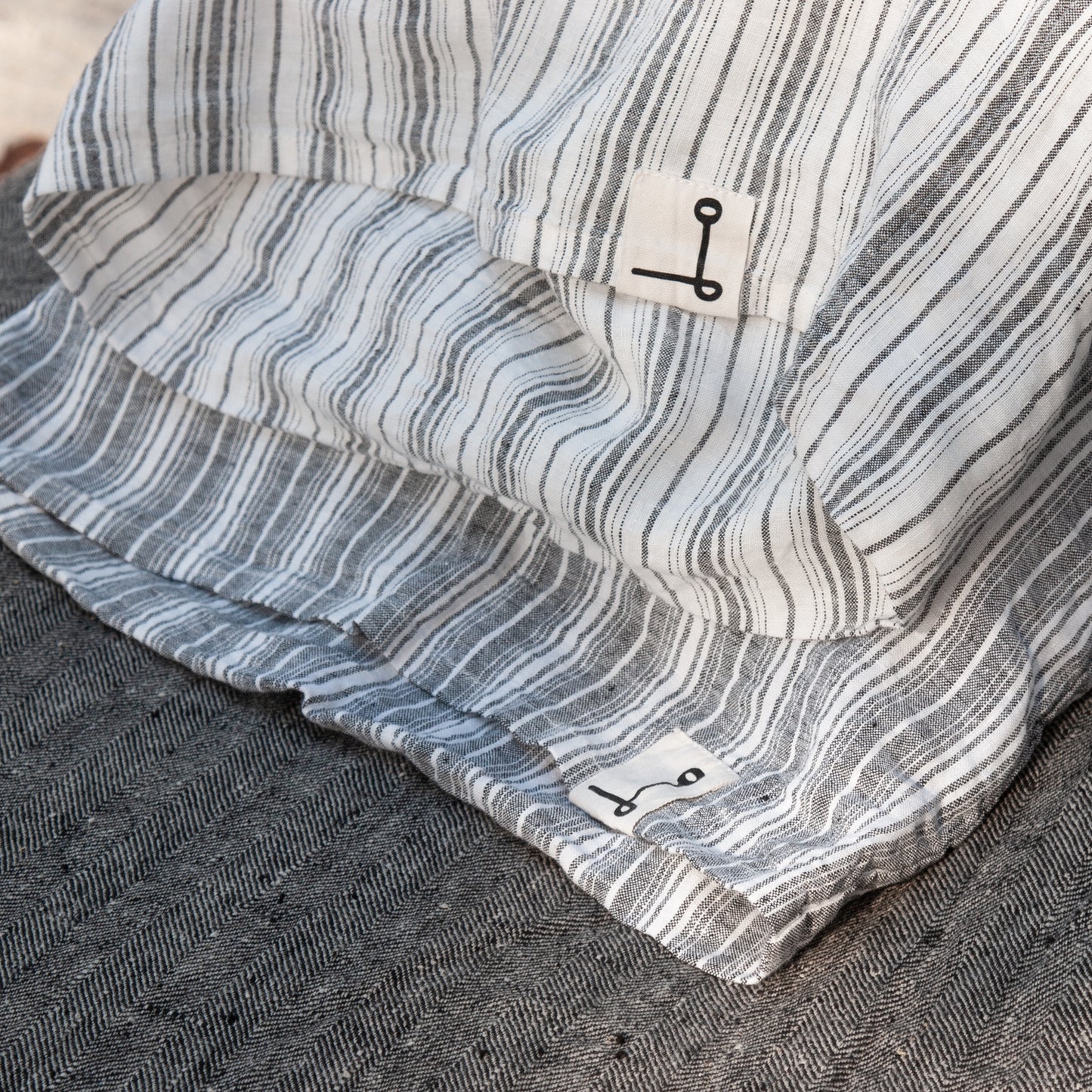 STRIPED linen pillowcase