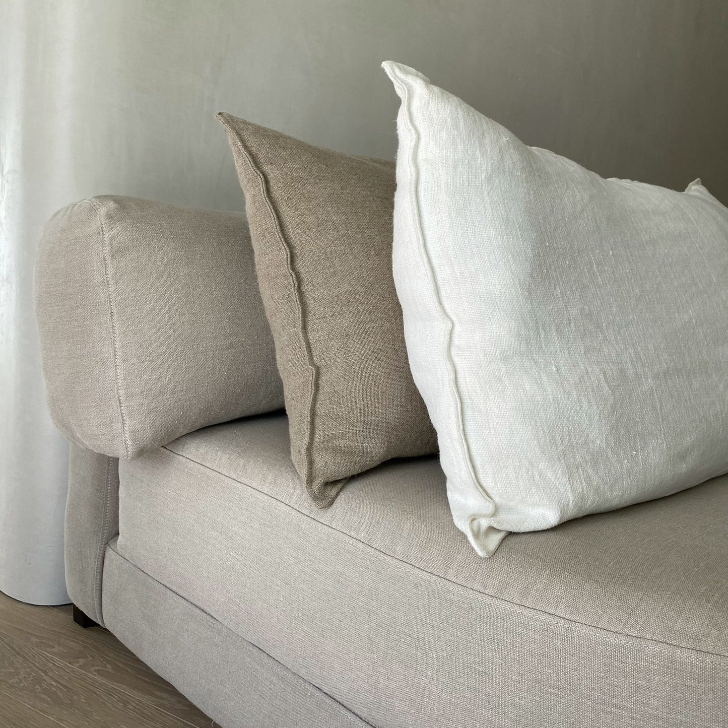 Linen cushion 40x60cm