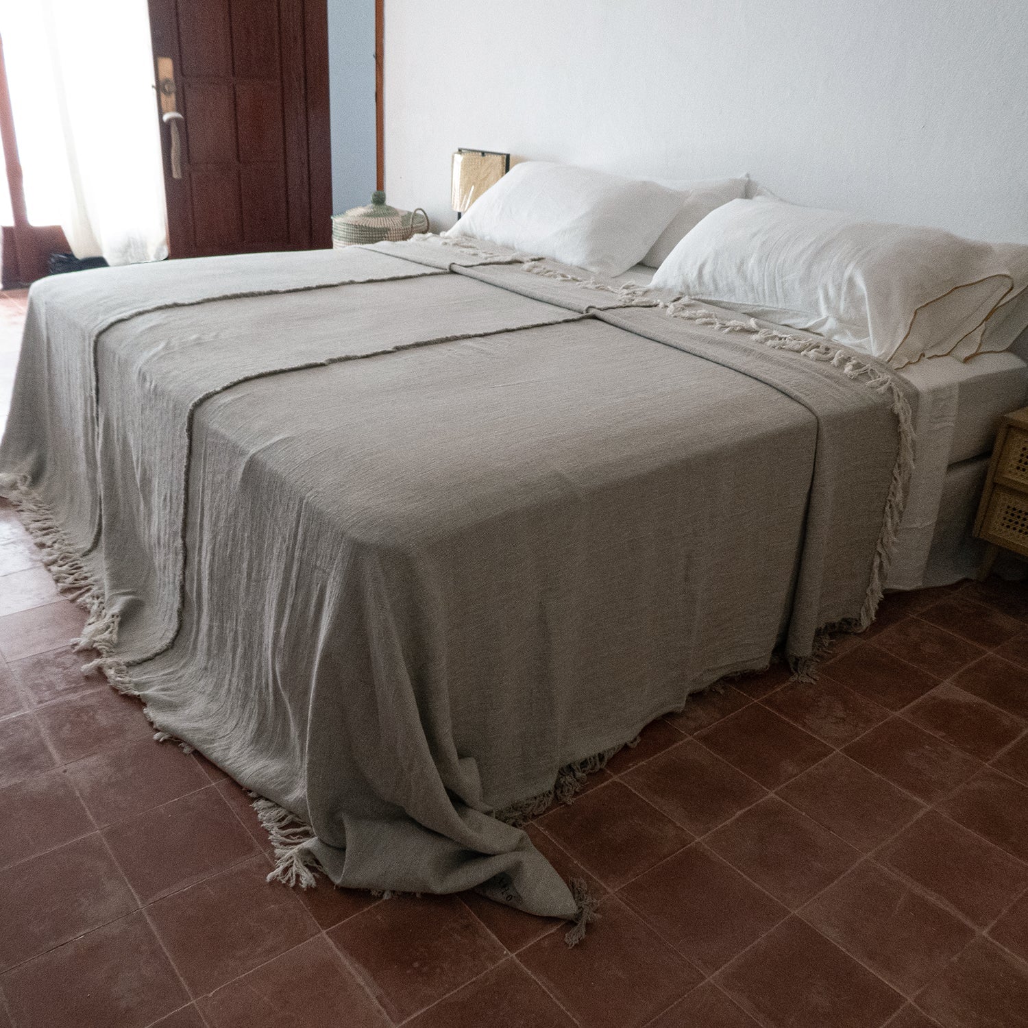 Colcha de lino natural para cama extra grande